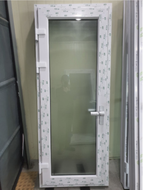 KCC 터닝도어, 1개