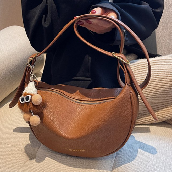 엘다르 에델 가벼운 여성 반달 만두 크로스백 (3 Color) 하프문크로스백 만두백 만두가방 가죽호보백