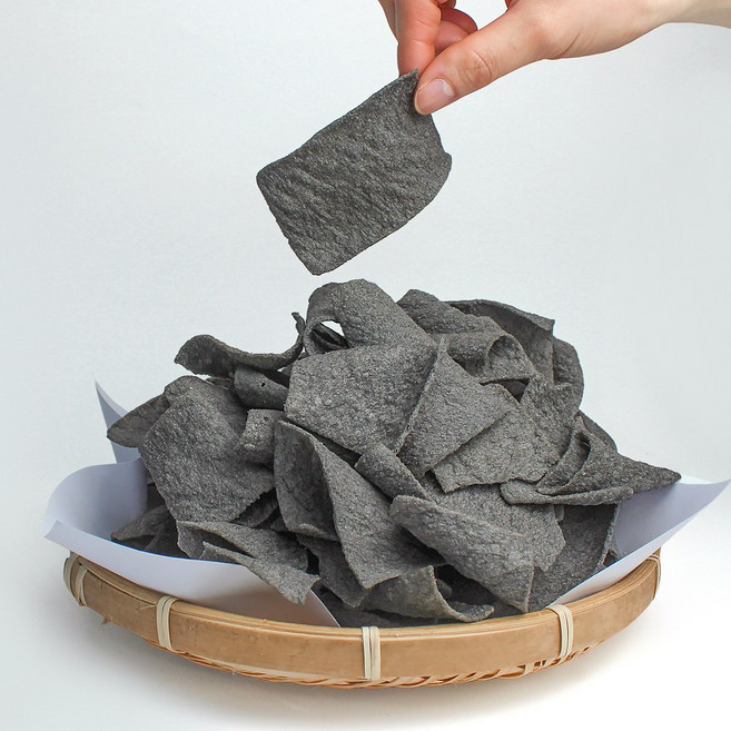 곡물과자 오곡블랙칩 검은콩 검은깨 흑미등 바삭한과자 소문난과자, 1개, 220g