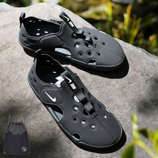 나이키 국내정품 발가락이 보호되는 물놀이에도 적합한 키즈 샌들(PG신발가방세트)