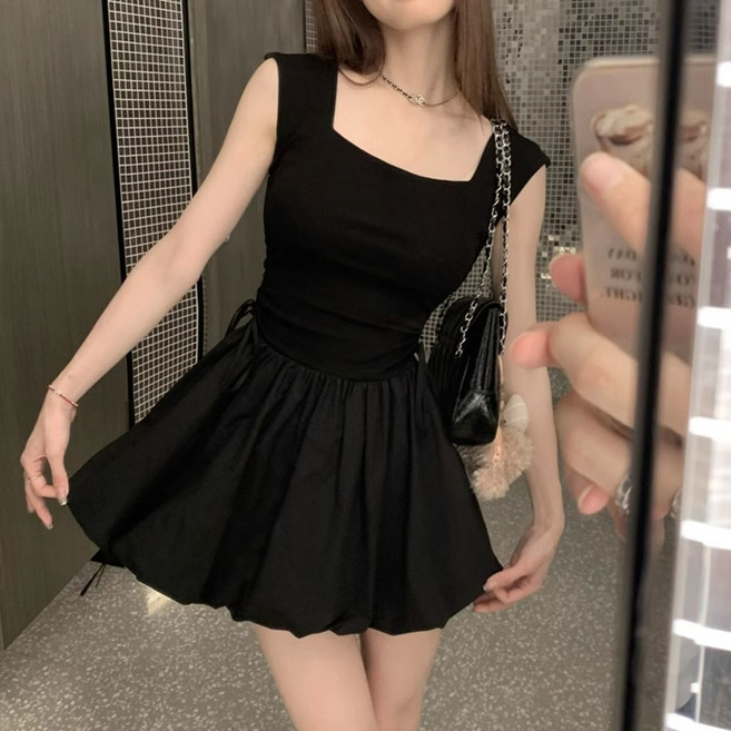 【梨卡】隔日到貨 女裝 洋裝 短裙 連身短裙 抽繩收腰 花苞背心裙 吊帶洋裝 法式洋裝 A字短裙HZ015, 黑色