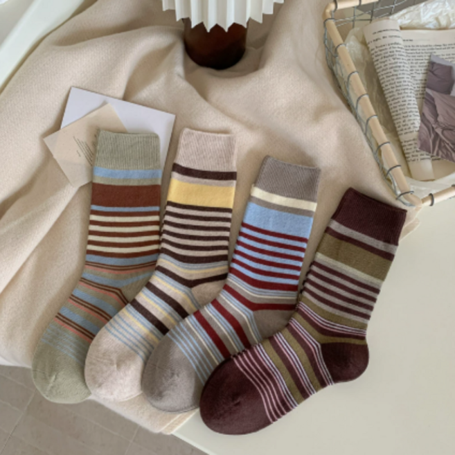 럽니드삭스 4종세트 여성용 레트로 스트라이프 양말