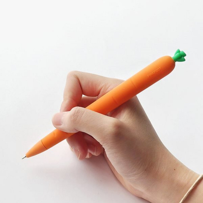 핑크풋2000 당근 노크 볼펜
