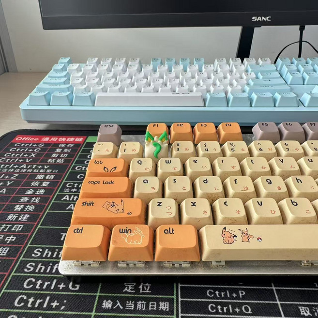 寶可夢 鍵帽 仙子 月亮 太陽 伊布家族 個性創意 立體鍵帽, 1個, 寶可夢葉伊布彩色