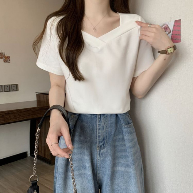 탑트레일 여성 브이넥 면 반팔티 시원한 여름티 레귤러핏 편안한티 가벼운