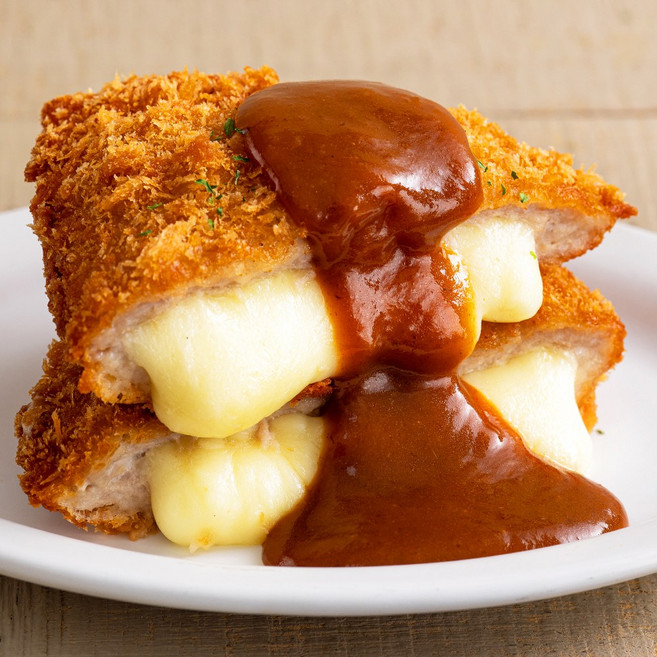 [더싱싱] 1등급 한돈 치즈 돈까스(소스미포함), 2개, 200g