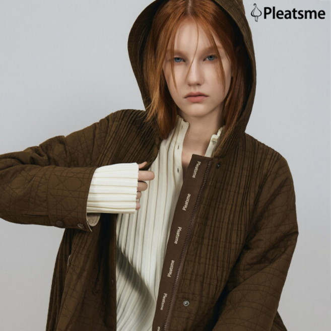 [플리츠미] (런칭가 169 000원!)(25FW) 자카드 후드 점퍼