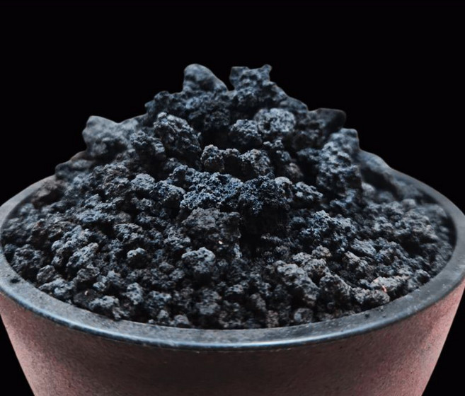 【欣榮園藝】元祖極黑印尼黑火山石 超級黑 多肉植物專用土 介質 鋪面, 1件, 1-7mm(1公升), 1L