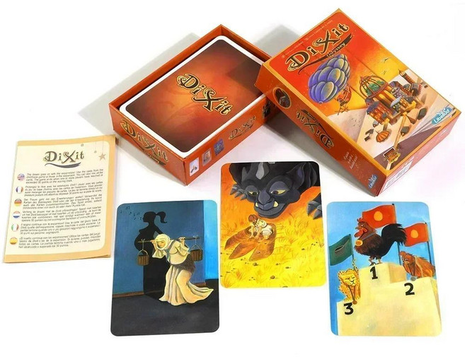 가족의 즐거운 시간에 딱 맞는 버전으로 전략 카드 게임을 확장하세요, 7. Dixit Odyssey, 1개