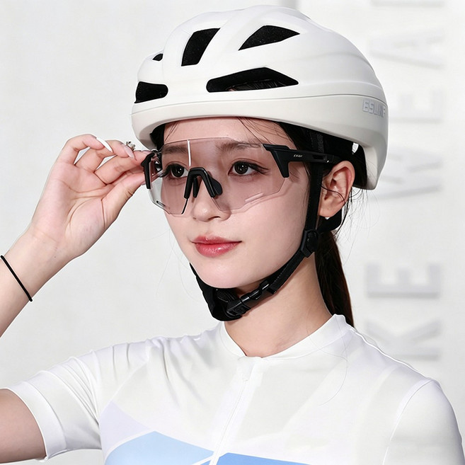 실외 운동 라이딩 안경 변색 보호 바람막이 자연광선 눈부심 방지
