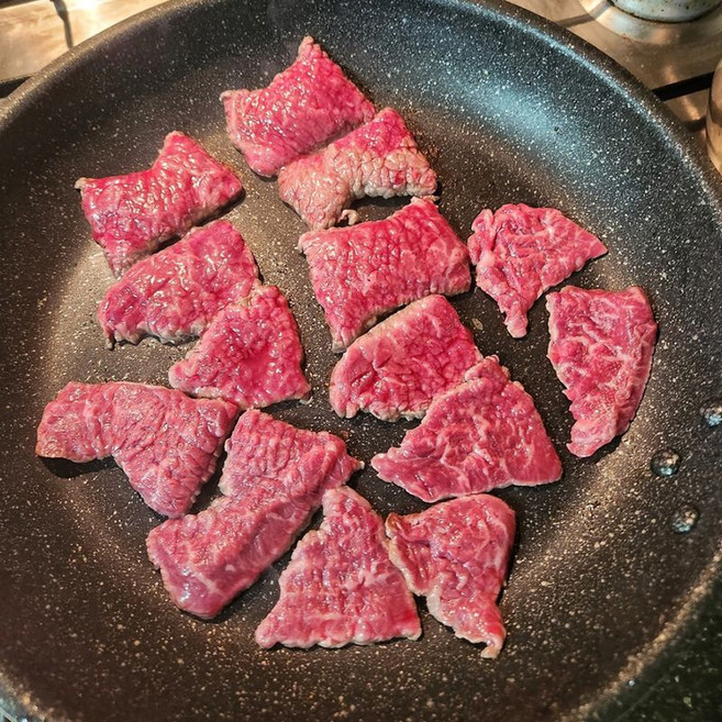 투쁠 1++ 한우 눈꽃 설깃살 로스 구이용 한우설깃살 설도, 1개, 600g