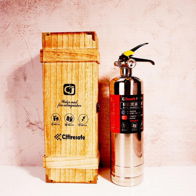 ABC小型滅火器 噴霧式滅火器 消防署認證 900ml 環保 家庭 車用滅火器 台灣製造滅火器 送禮好物, 升級送禮版包裝(木盒), 1個