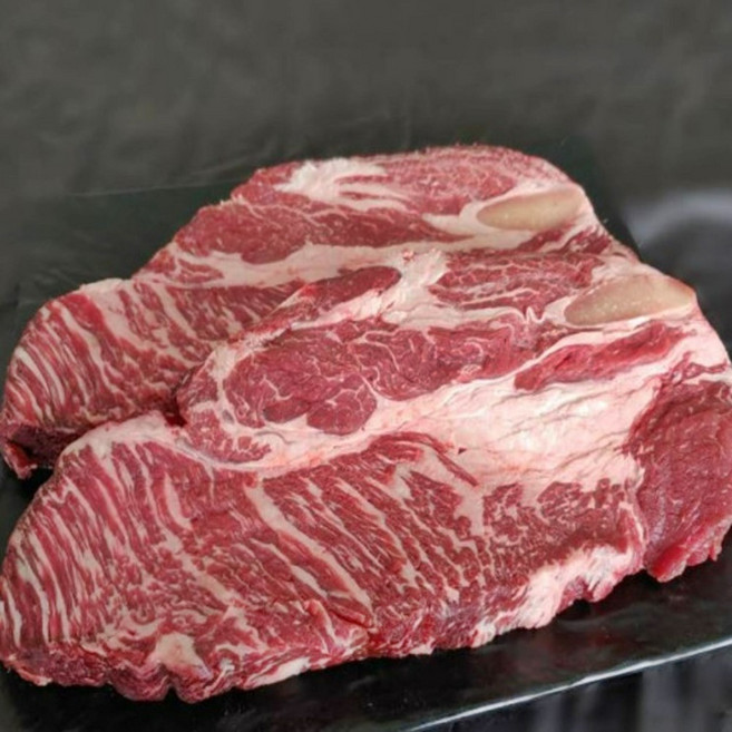 소고기 드라이에이징 등심 국내산 육우 500g 2~3 등급 건식숙성 마블링 부드러운육즙 구이 스테이크 부모님선물 가정용 캠핑장 단체주문, 1개