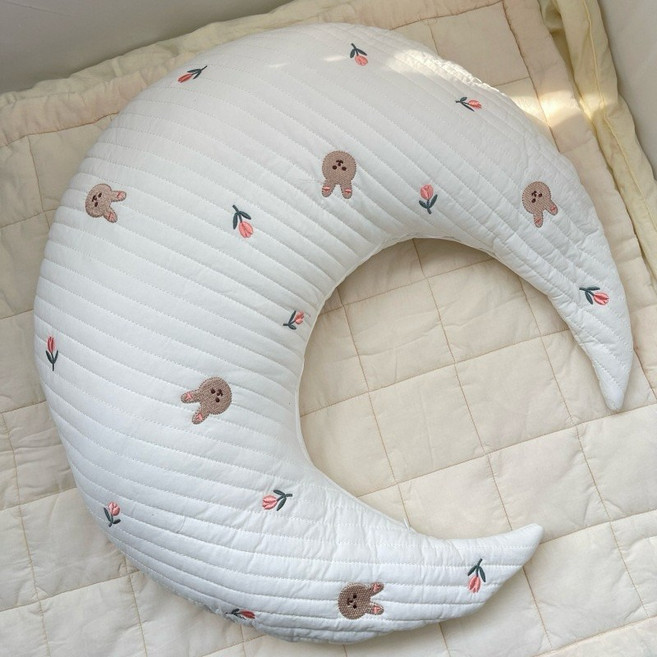 ins刺繡純棉 月亮枕 孕婦枕 孕婦靠枕 哺乳枕 靠墊 腰枕, 花兔子（此款45cm*50cm）