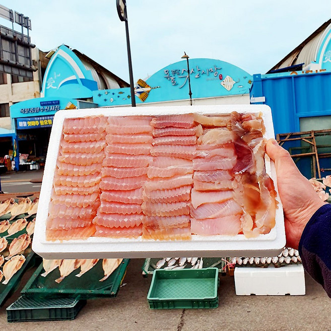 홍어 암치 회 삼합 애 목포직송 진미, 1세트, 국내산 홍어 250g 세트(삭힘 강)