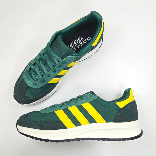 아디다스 런70s 남성 운동화 삼선 경량 런닝화 데일리 학생 직장인 신발 발편한 레트로 스니커즈 클라우드폼