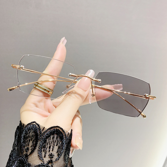 FEISEDY 자외선 차단 선글라스 블루라이트차트 리므레스 변색 렌즈 여성 스타일 B1340