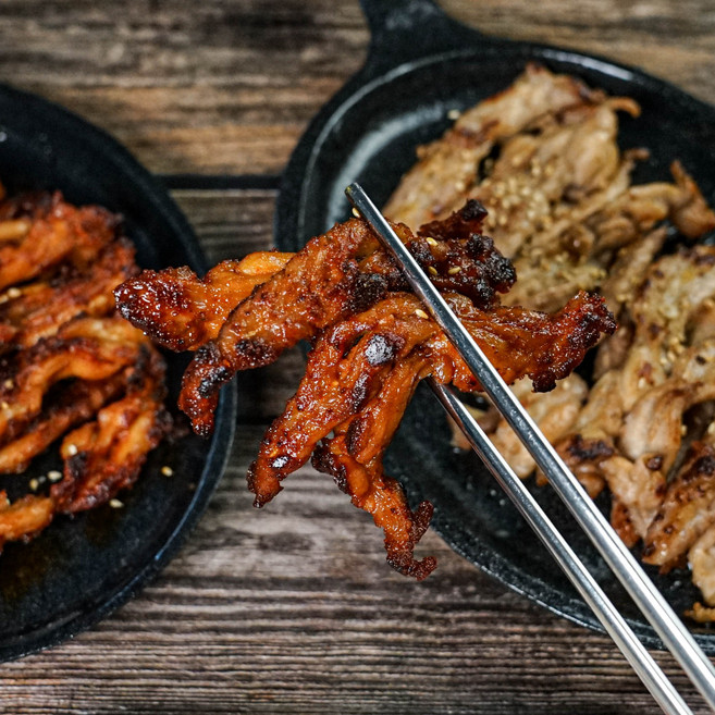 형닭마켓 닭목살구이 수비드 매콤양념 250g, 3, 소금양념