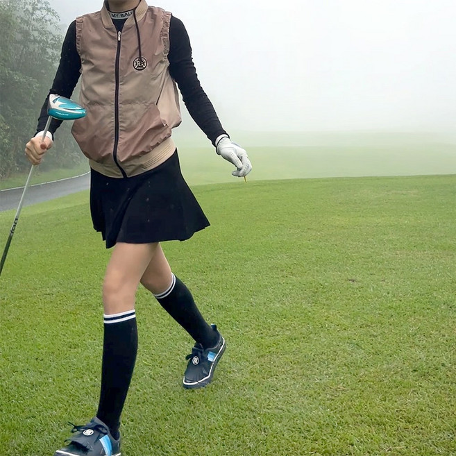 투솜 여자골프웨어 best 라인 셔링 방풍조끼 여성골프조끼 봄 가을 겨울 여자 보온 골프웨어 기능성 빅사이즈