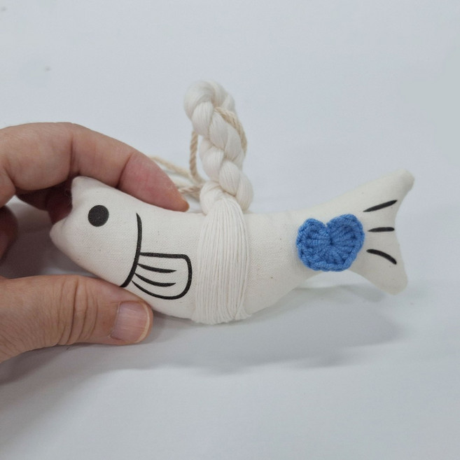 바램 차량용 액막이 명태 커플 블루 핑크 명태인형 룸미러걸이형, 하트블루