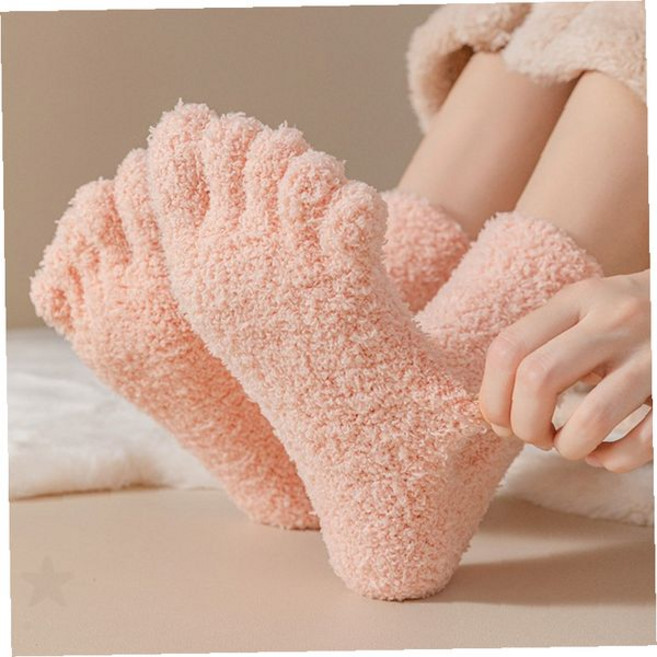 겨울 방한 부드러운 극세사 발가락 분리형 긴목 보온 수면 양말 임산부용