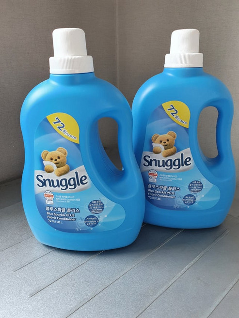 스너글 고농축 섬유유연제 블루스파클 플러스 1.8L 2개