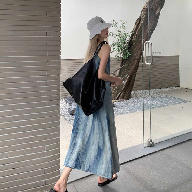 더벨러리 여성 물나염 나시 플레어 롱 원피스 BCO1722 쉬폰