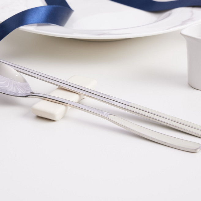 [4+1] 프리스틴 더 깨끗한 국산 고급수저세트 5벌 할인패키지 - 식기세척기 가능, 아이보리크림5벌, 없음