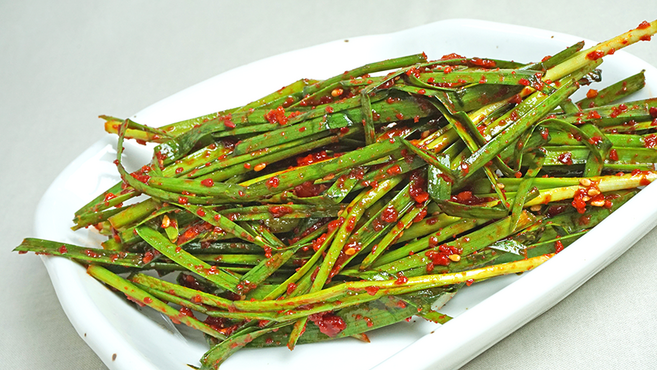 요리선생님이 매일 직접 만드는 정성가득한 수제반찬 부추김치 250g, 1개