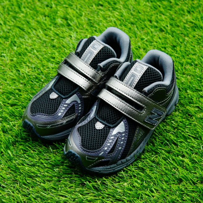 뉴발란스 1906 키즈 유아 운동화 블랙메탈