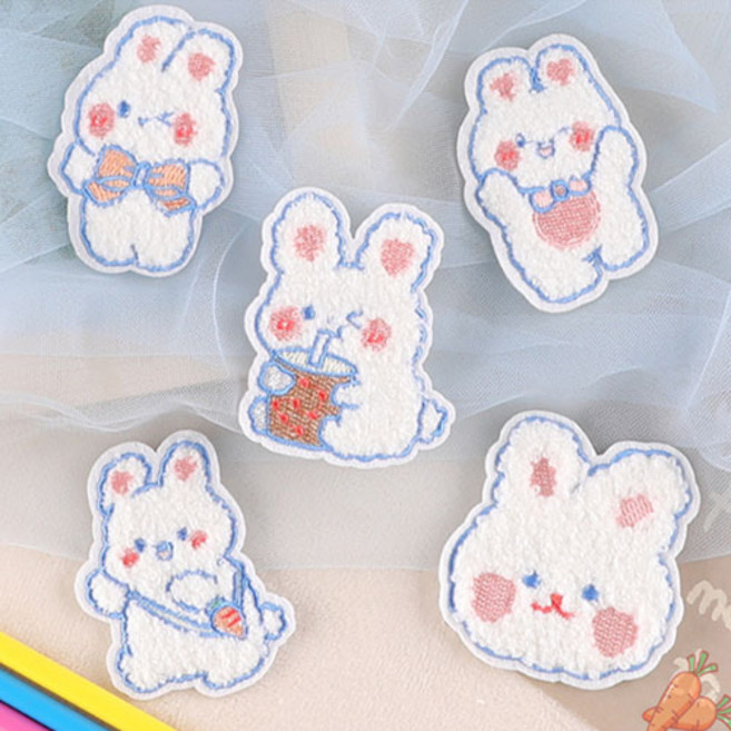 열접착식 뽀글이 토끼 털실 동물 자수 패치 스티커 와펜 5종 세트 E166, 1세트