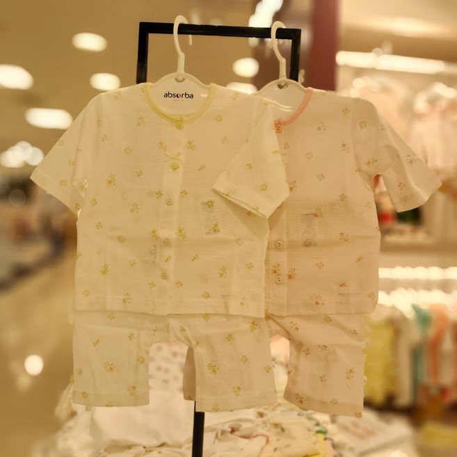 [압소바] 여름용 핫세일~ 신생아백일돌선물강추 땀흡수 잘되고 통기성 좋은 면100% @매장인기템 매일 입기좋은 카모 7부 내의 AZB103D1 2001아울렛 분당점