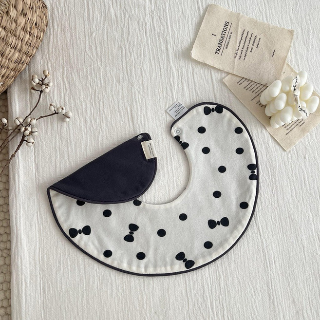 寶寶純棉六層紗圍兜 雙面口水巾 嬰兒防吐奶圍兜 I96014, 墨灰/領結波點, 1個