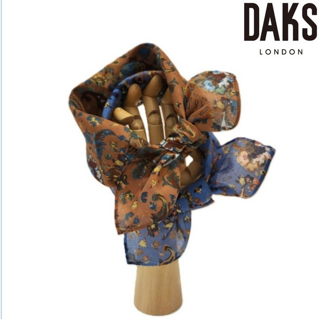 매장 정품 닥스 페이즐리 패턴 나염 손수건 쁘띠스카프 실크스카프 어버이날선물 패션스카프 귀부인 만드는 스카프 엄마선물