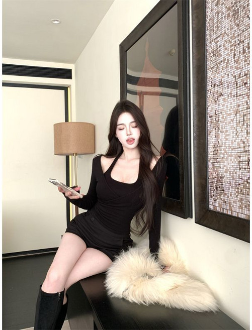 交叉V領掛脖假兩件長袖打底衫女秋冬韓系上衣