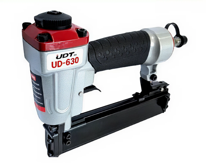 유디티 에어타카 630 실타카 인테리어, 1개