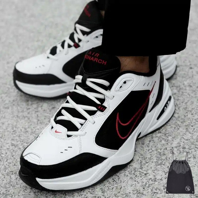 나이키 모나크 가죽 운동화 발볼 넓은 엑스트라와이드 (PGN짐쌕가방 지급)