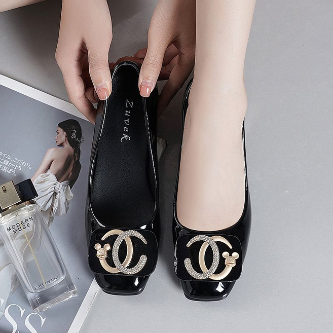 다이에나 여성 5cm 소가죽 플랫슈즈 단화 발편한 구두 사계절 love