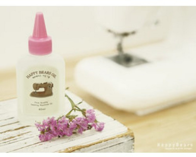 재봉틀용품/미싱기름45ml/미싱을 부드럽게 해줍니다.미싱솔도 있어요., 랜덤, 미싱기름 소, 45ml