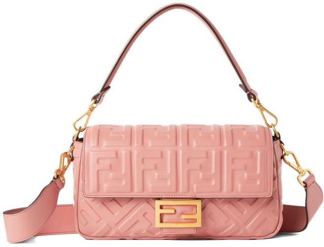펜디 바게트 FF 로고 퀼팅 미디엄 숄더 백