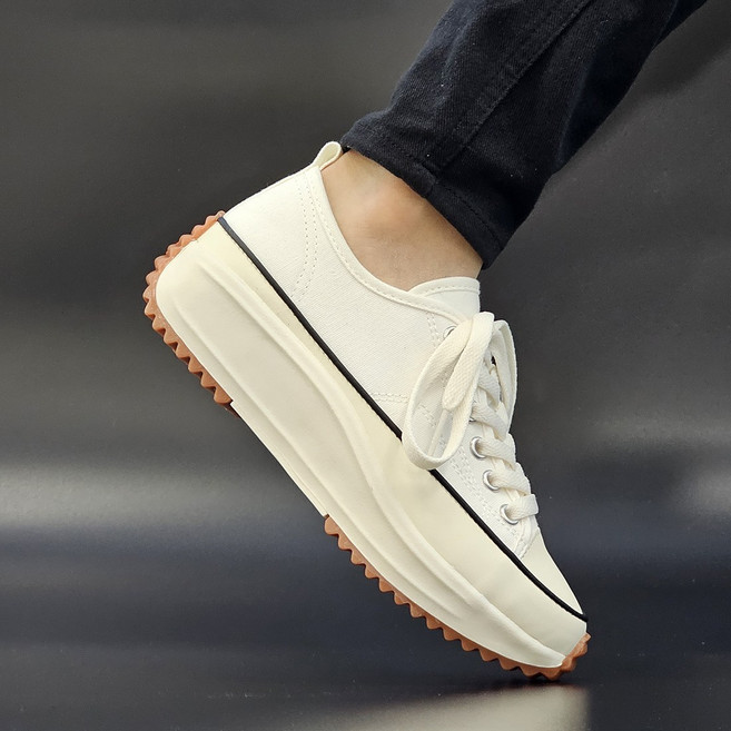 국산 로우 캔버스 스니커즈 여성 발편한 5cm 키높이 쿠션 논슬립 데일리 운동화 사계절 패션 신발