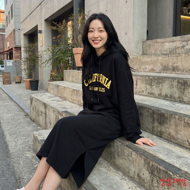 상상그이상 여성용 국내제작 데일리 마실룩 레터링 양트임 오버핏 후드 롱원피스 꾸안꾸룩 집순이룩