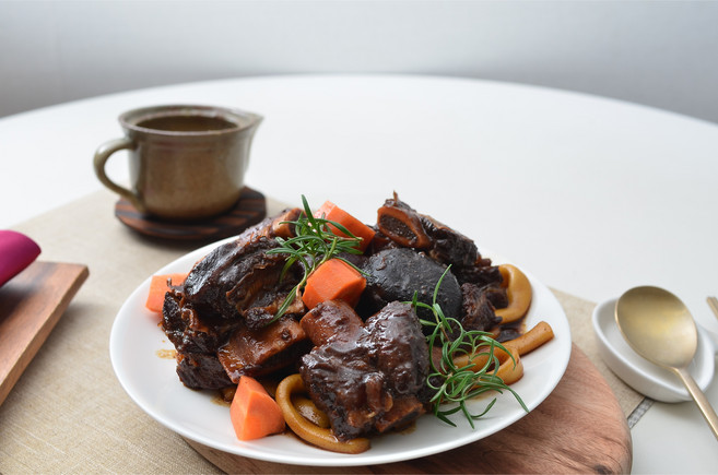 귀한 소갈비찜을 간단하게!! 춘식이 갈비찜 2종(간장맛+매운맛), 1개