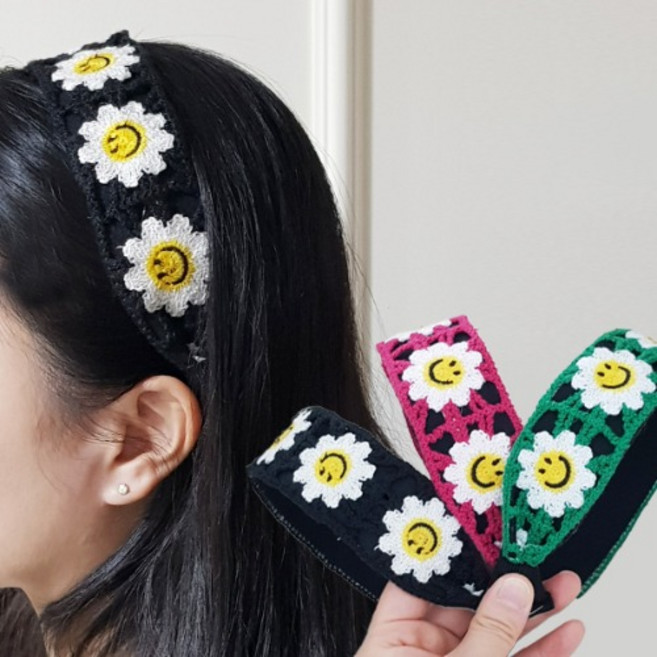 국내제작) 데이지 스마일 뜨개 넓은 머리띠 여성 헤어밴드 포인트 헤어악세사리 데일리 패션 헤어밴드