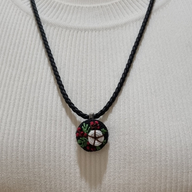 쪽빛공방 프랑스자수 반지 목걸이 브로치 세트 목화 자수 핸드메이드 패션주얼리