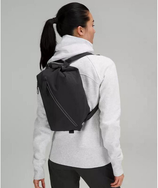 룰루레몬 패스트 트랙 백 2.0 10L 블랙