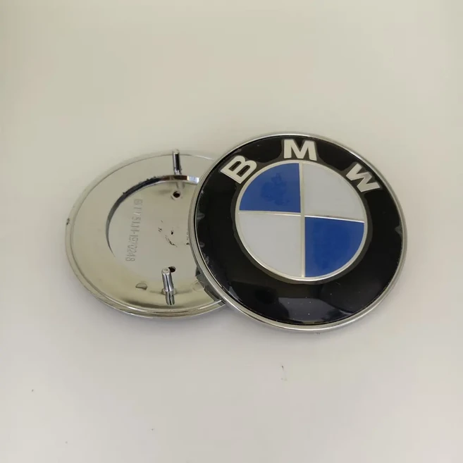 10개 BMW 자동차 스티커 후드 엠블럼 72mm 프론트 보닛 로고 트렁크 커버 배지 (E39 E46 G20 E87 용), 04 blue white With feet