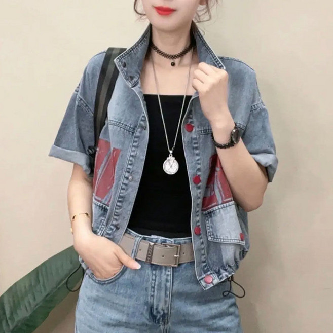 ROYALBELLE 여성 데님 반팔 자켓 루즈핏 레터링 스트링 밑단 캐주얼 자켓 V052815