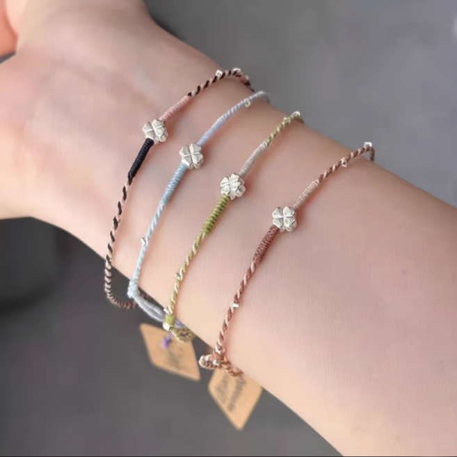 행운의 네잎클로버 매듭팔찌 재물복 금전운 실팔찌 소원팔찌 4세트