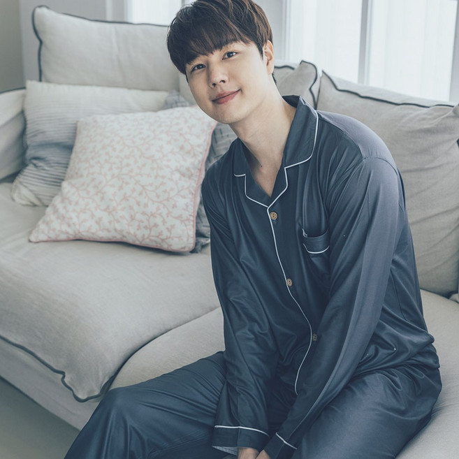 도씨 남성용 피치기모 단색 카라 긴팔 잠옷 상하세트
